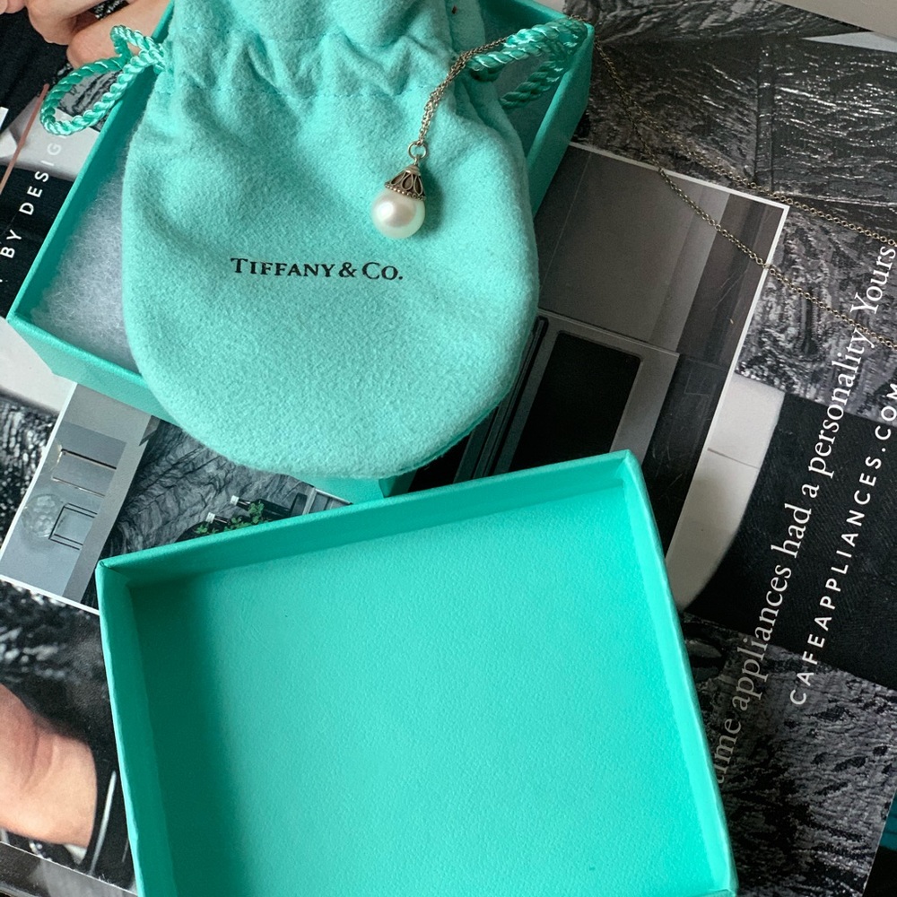 Tiffany & Co. Ziegfeld Collection pearl necklace